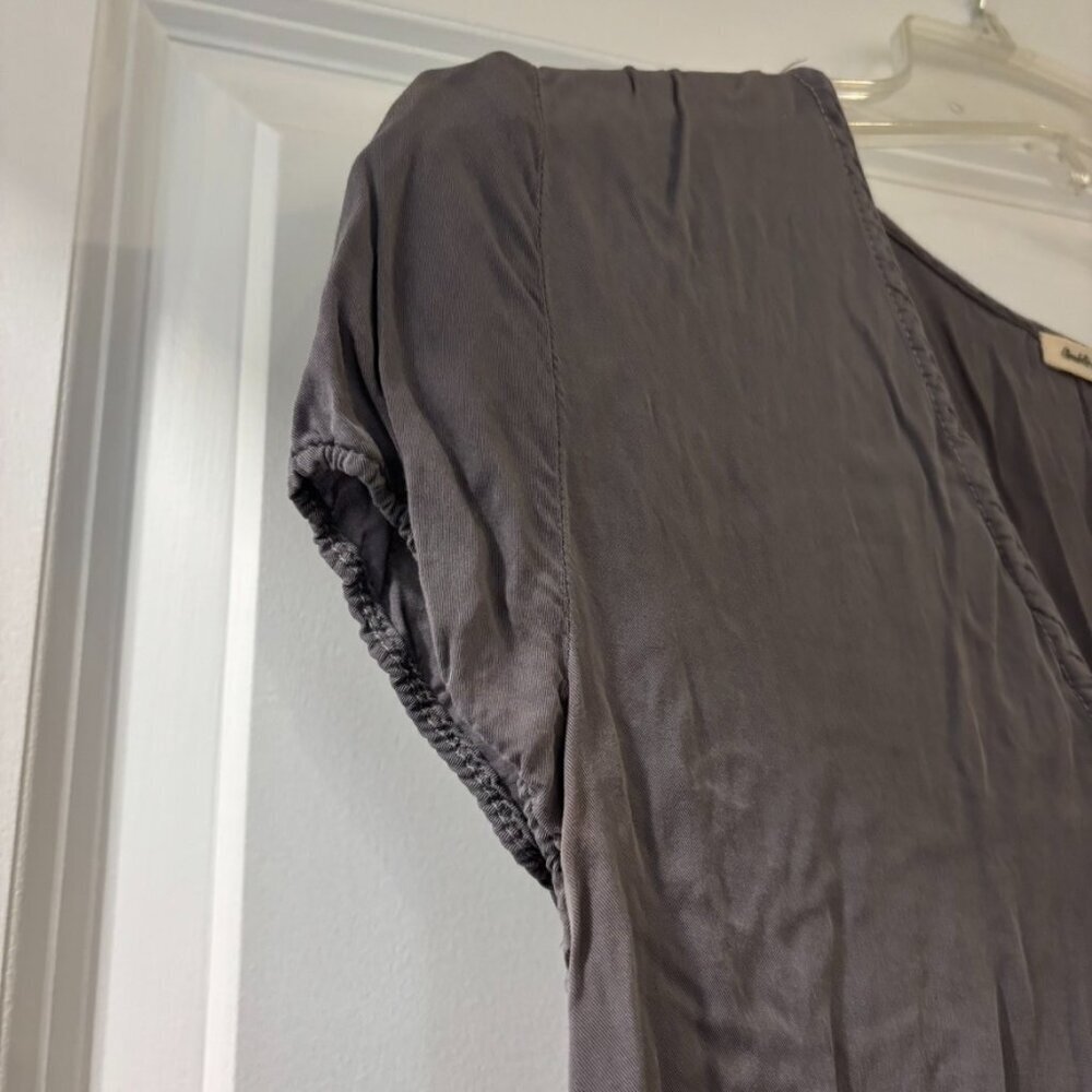 Double Agent Gray Wrap T Shirt - Picture 4 of 5